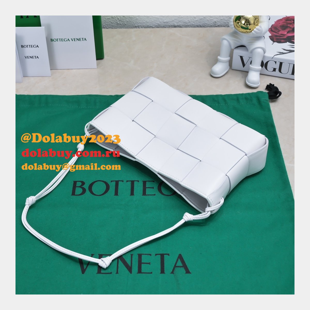 Fashion Club Bottega Veneta Cassette Intreccio 7741 Replica Bag