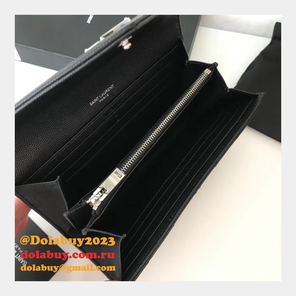 Saint Laurent YSL 403943 Monogram Compact Clutches