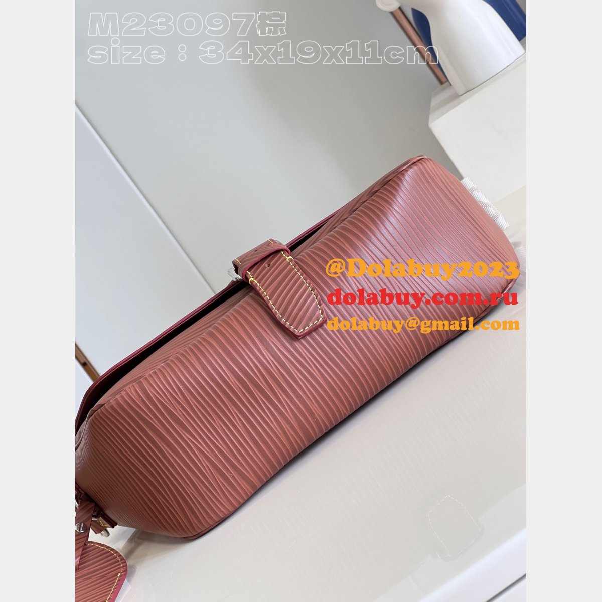 Best Montsouris Messenger A05 M23097 Louis Vuitton Fakes Bag