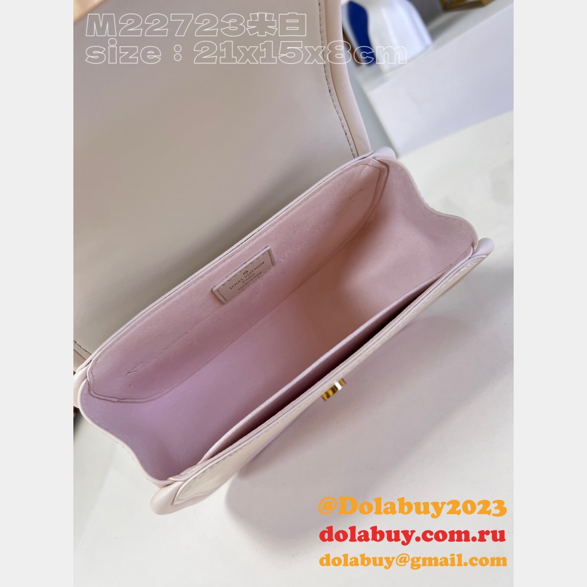 Hide M22723 Replicas Seek Epi Louis Vuitton Luxury Handbags