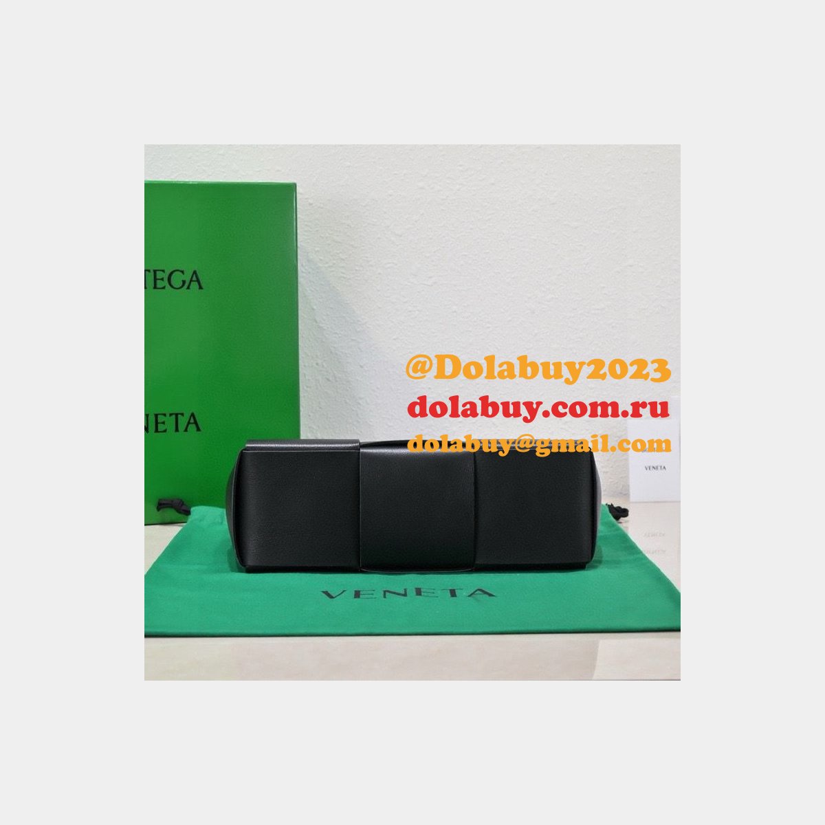 Perfect BOTTEGA VENETA Arco Small Tote Bag 30CM