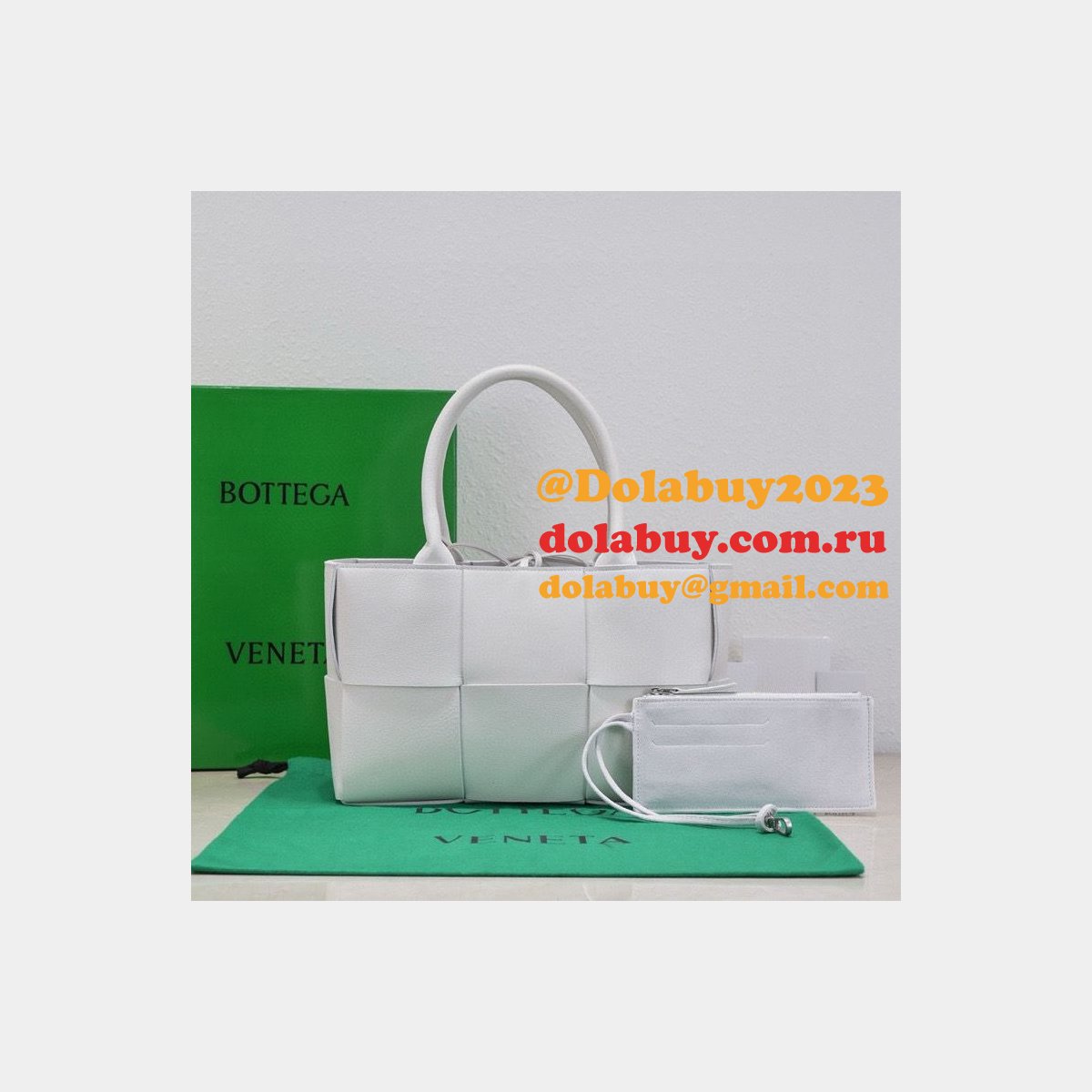 Perfect BOTTEGA VENETA Arco Small Tote Bag 30CM