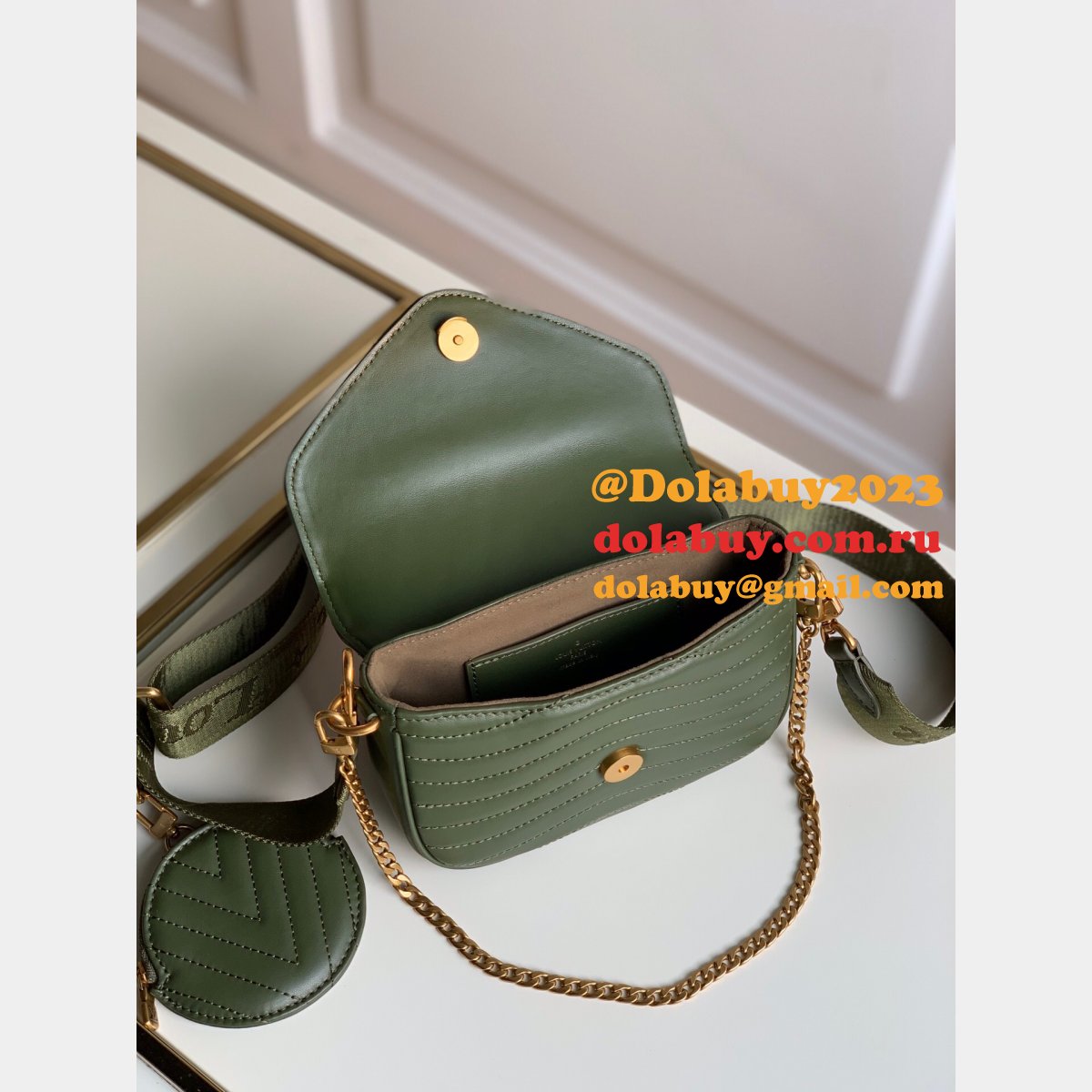 Louis Vuitton Replica M56461/M57864 New Wave Multi Pochette  Leather Crossbody