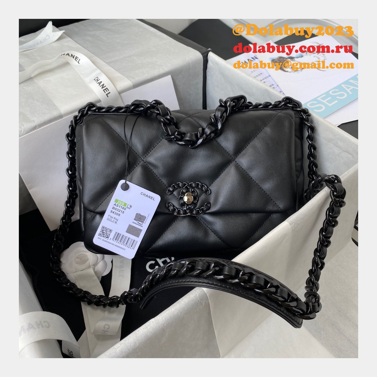 Best Replica Lambskin Gold-Tone AS1160 White/Black 19 Handbags Online Sale