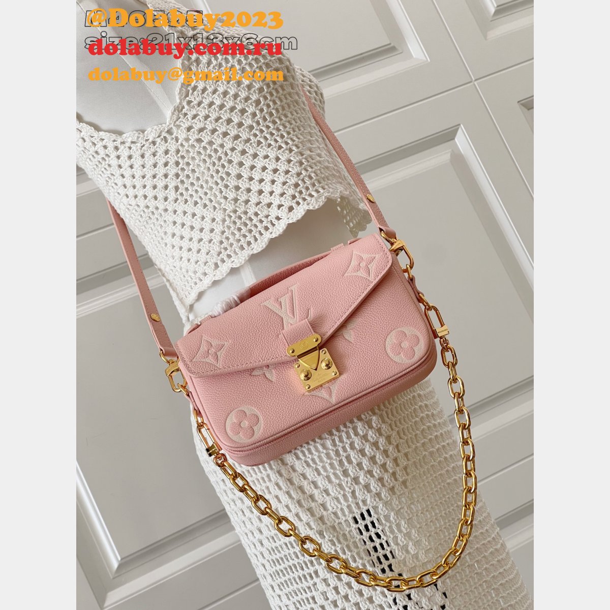 Louis Vuitton Pochette Métis East West M14208 Replica Bag
