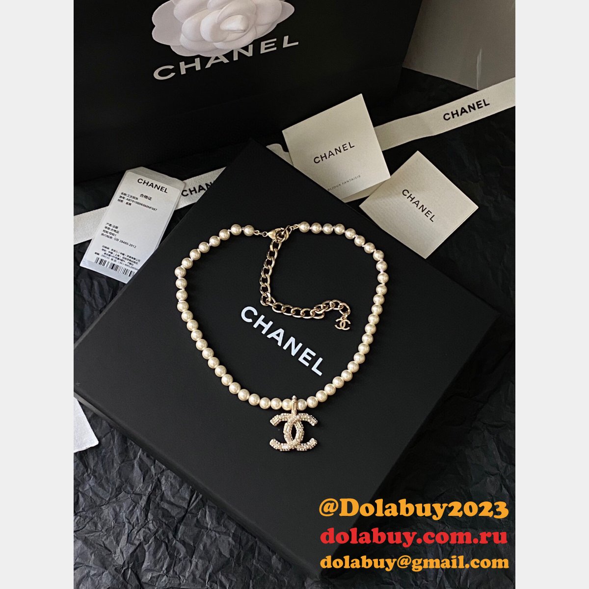 Quality Replica Inspired Choker Necklace Wholesale