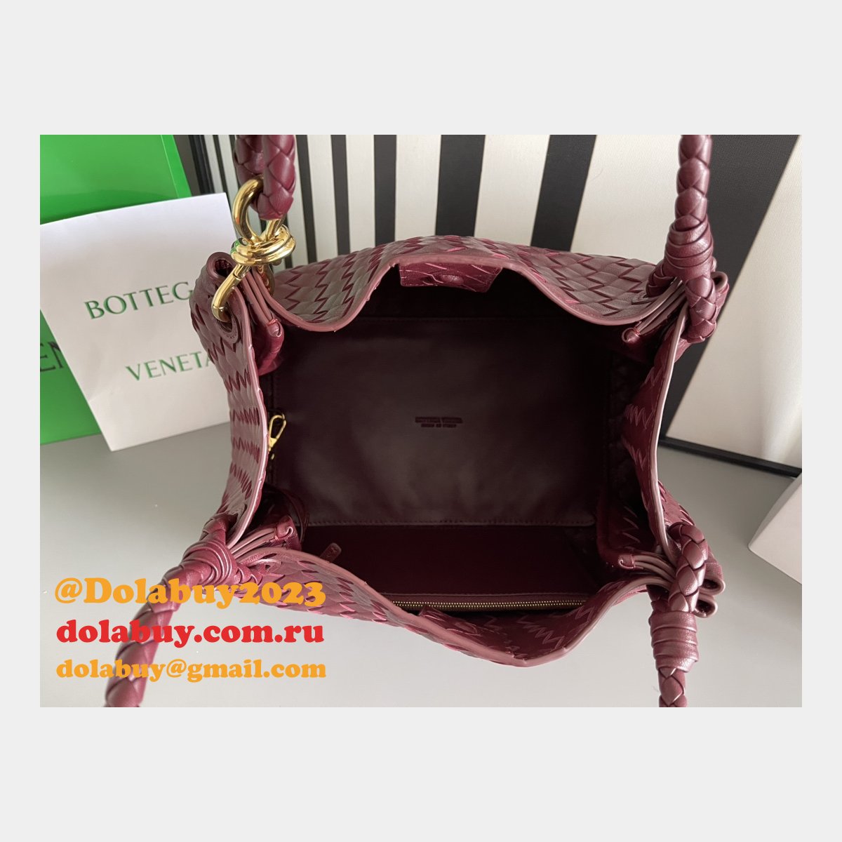 Luxury BV intrecciato 796571 Braided leather shoulder bag