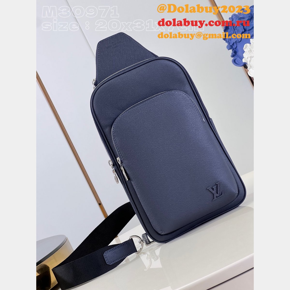 Louis Vuitton Designer Avenue Slingbag M30971 Taiga Wholesale Bags