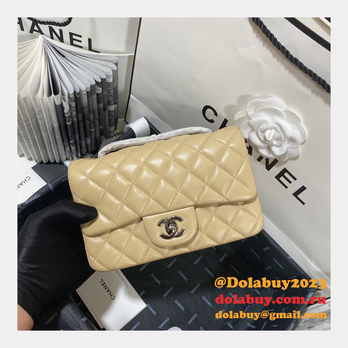 Top Quality CC Lambskin Flap Bag 1116 20CM