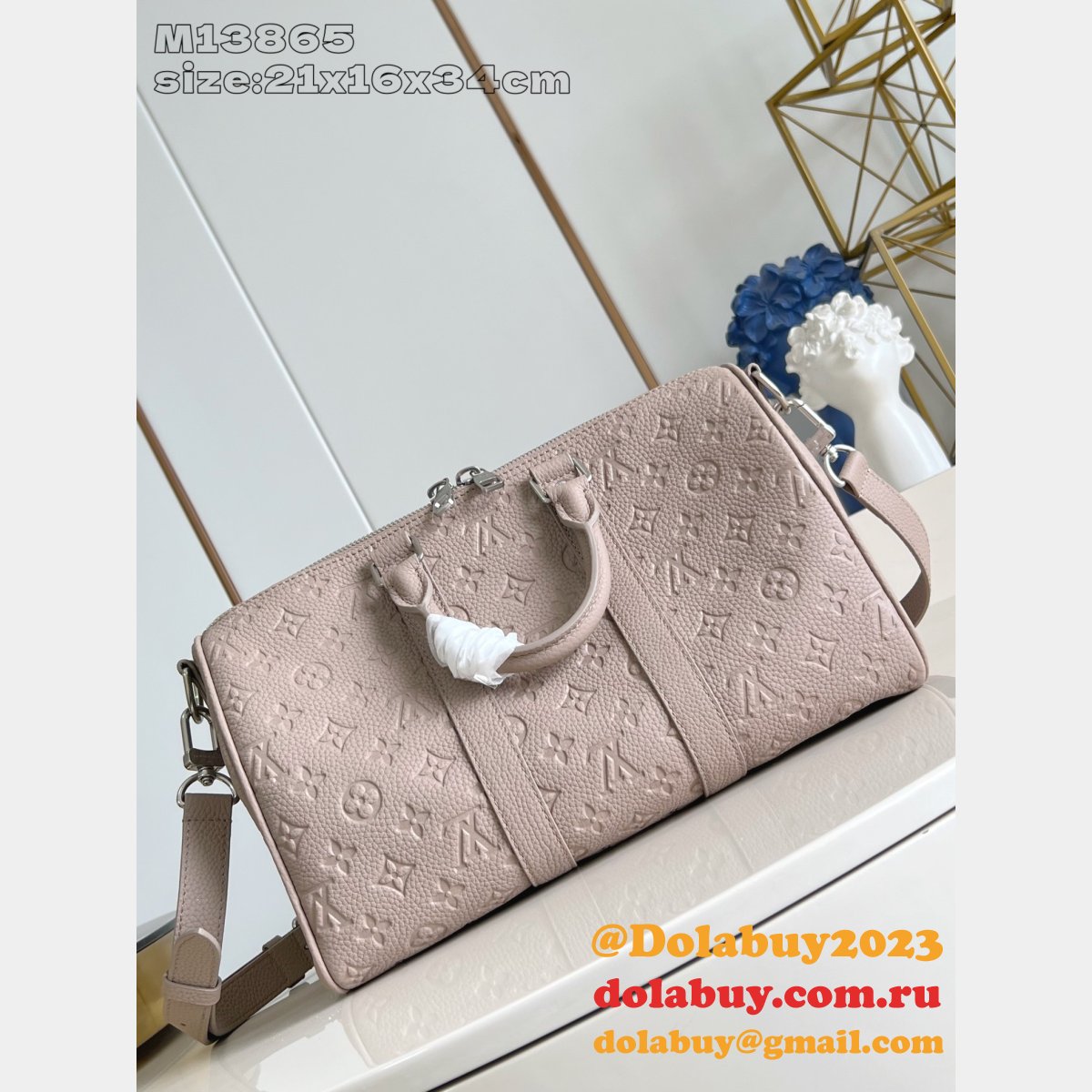 Keepall Bandoulière 35 Taurillon Monogram M13865 Louis Vuitton Travel Bag