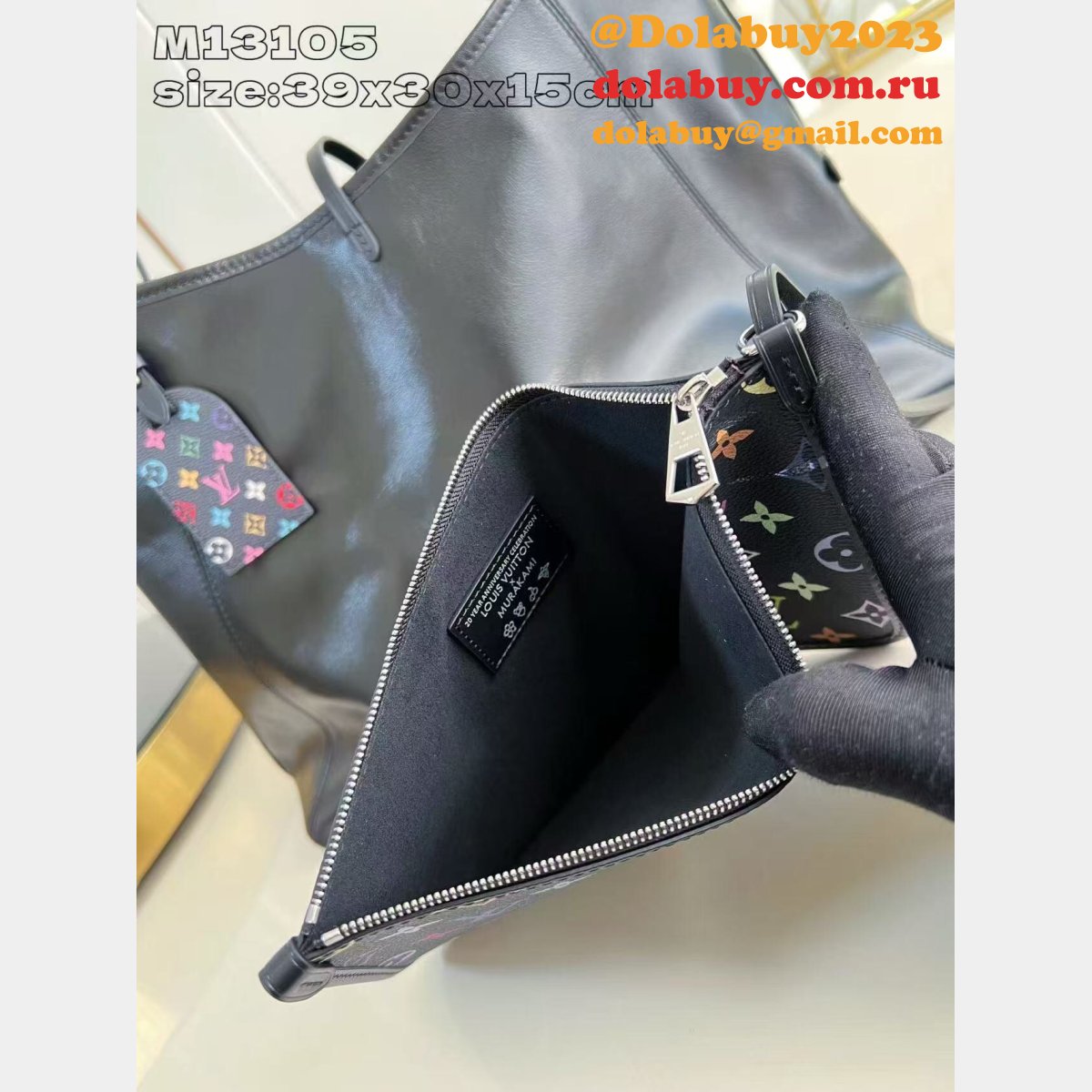 Fashion Louis Vuitton Fake Vibe CarryAll Cargo M25143 Bag