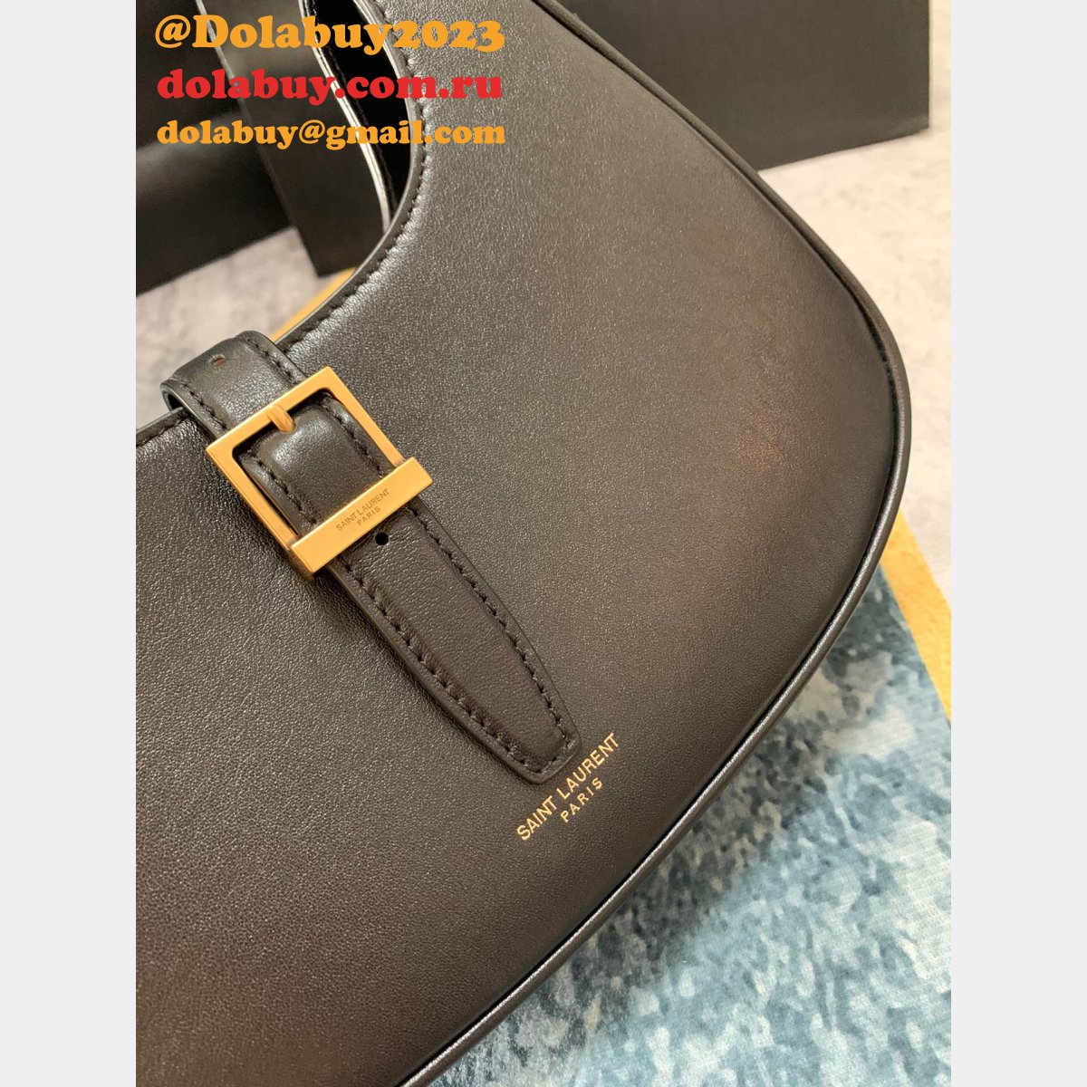 Yves Saint Laurent Replicas 672615 Le Fermoir hobo bag AAA Handbag