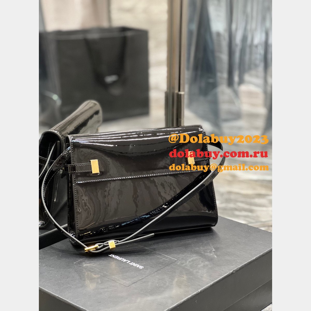 Designer YSL Replica 675626 Manhattan Shoulder Shiny Crocodile Bag