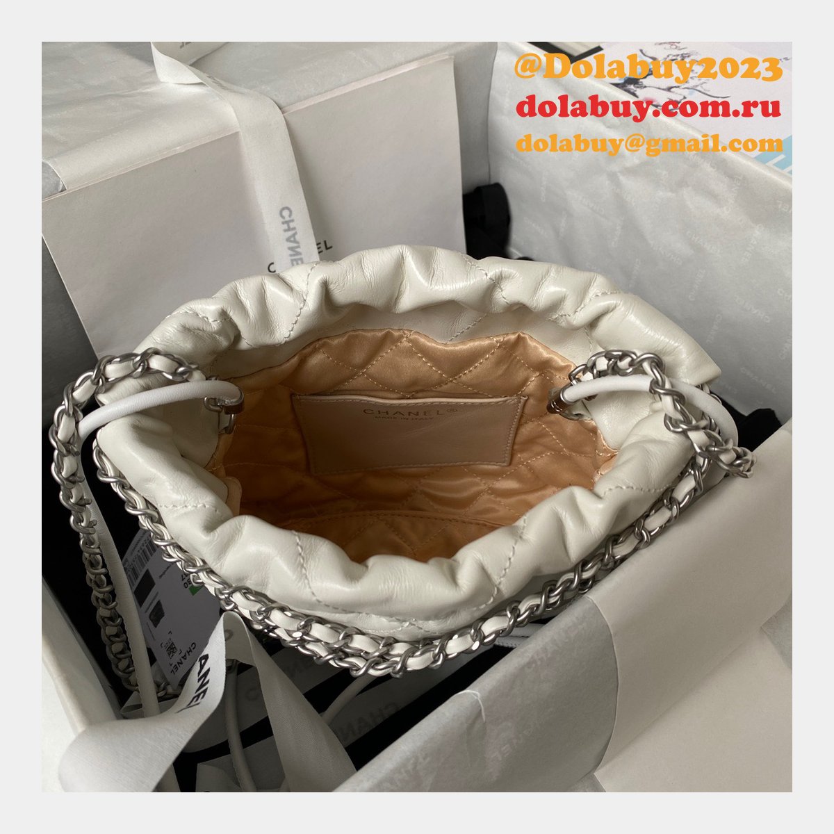 Luxury FASHION AS3980 CALFSKIN CC BAG 20CM