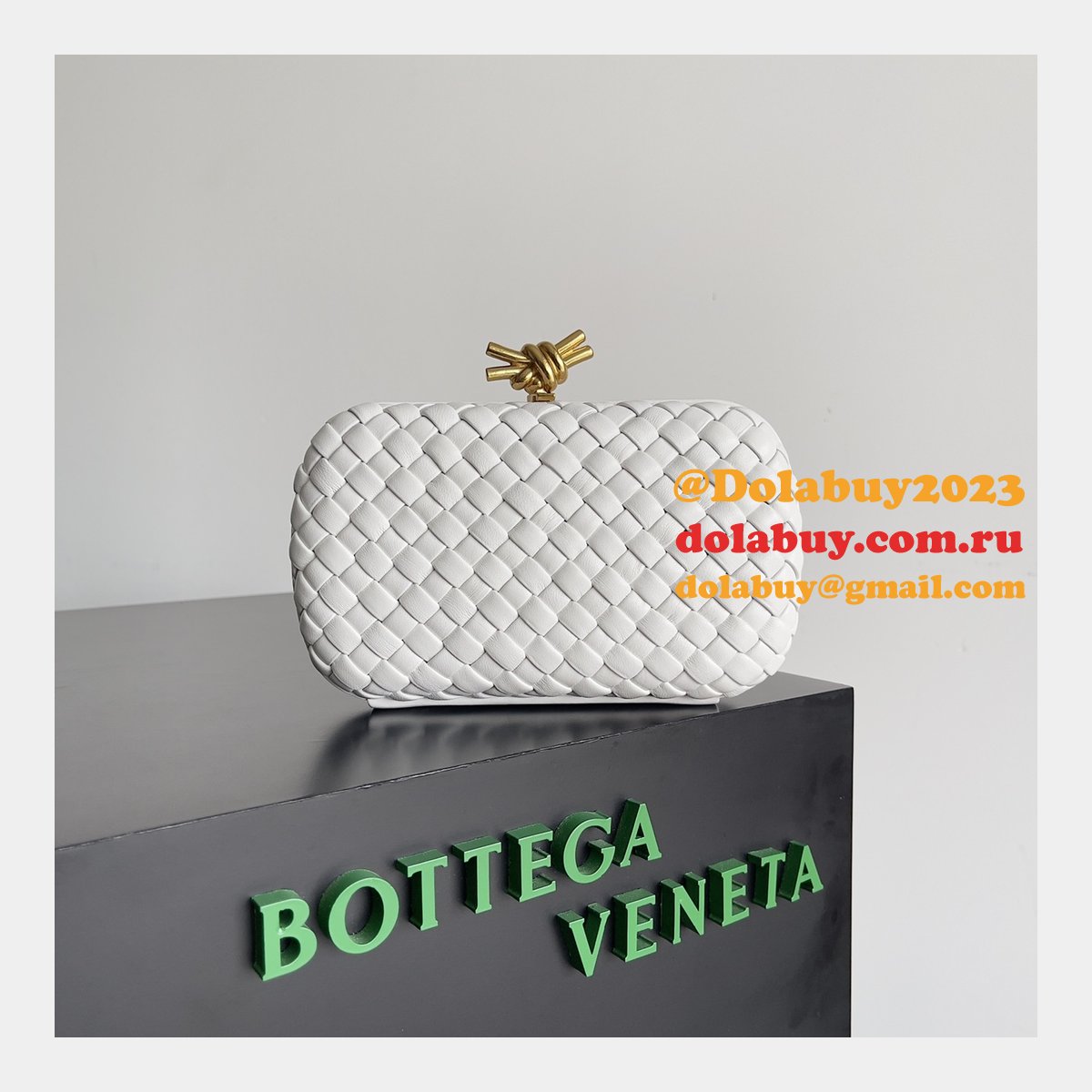 Top Quality Bottega Veneta BV Knot Clutch