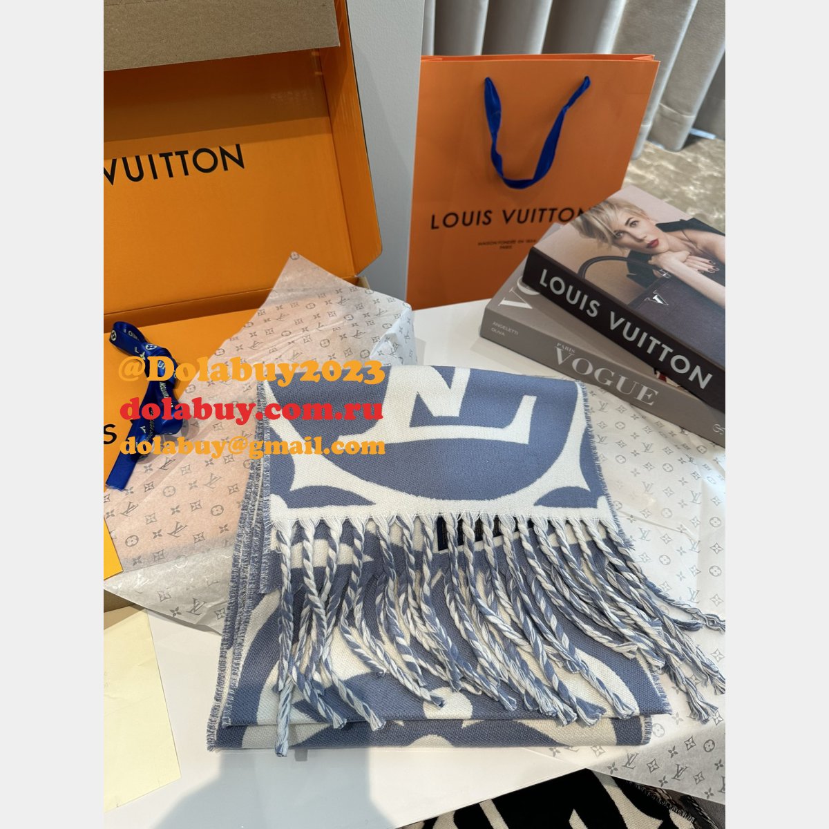 Duplicate LV Medallion Sheep Wool Scarf