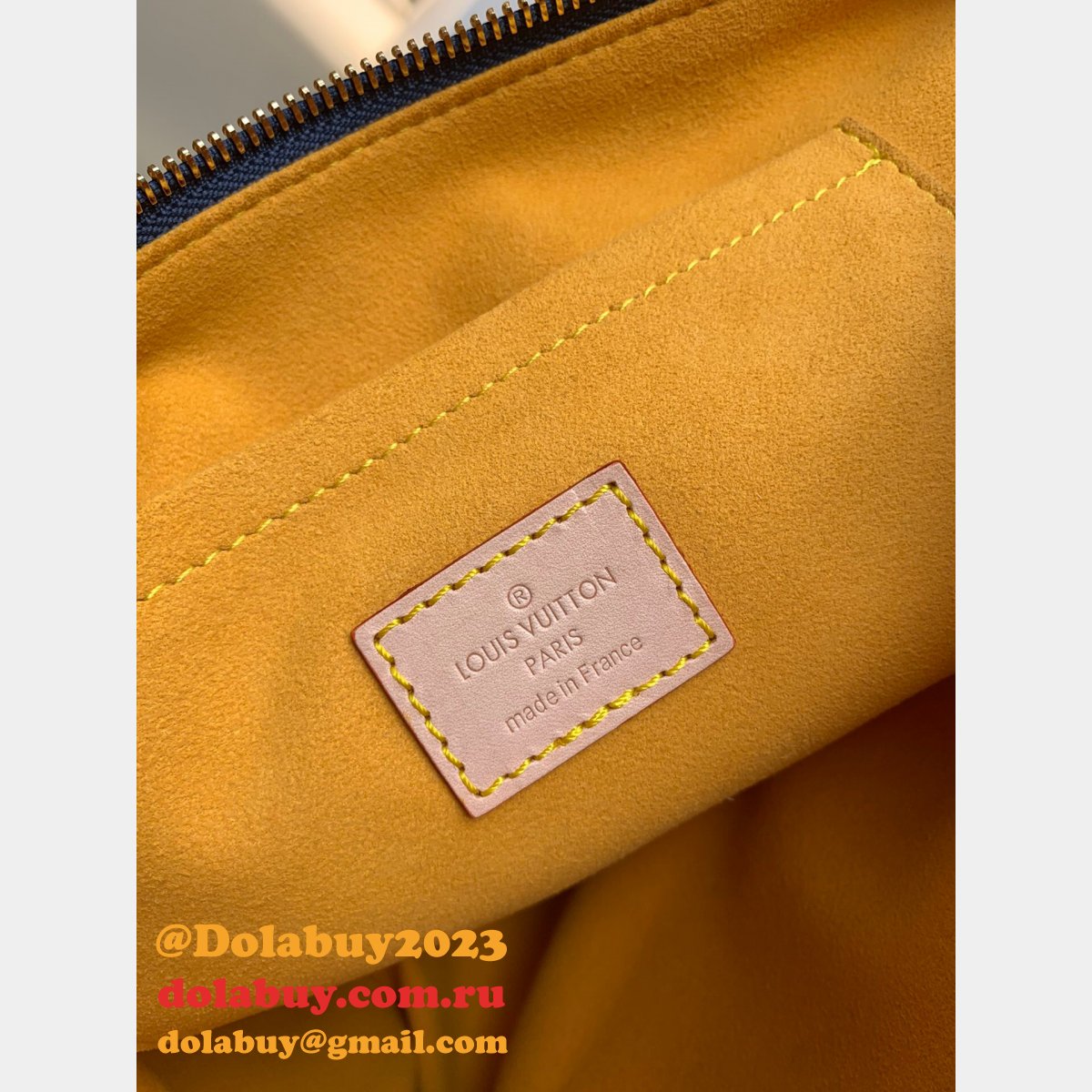 UK Louis Vuitton Wholesale Neo Speedy M95019 Fake Handbag