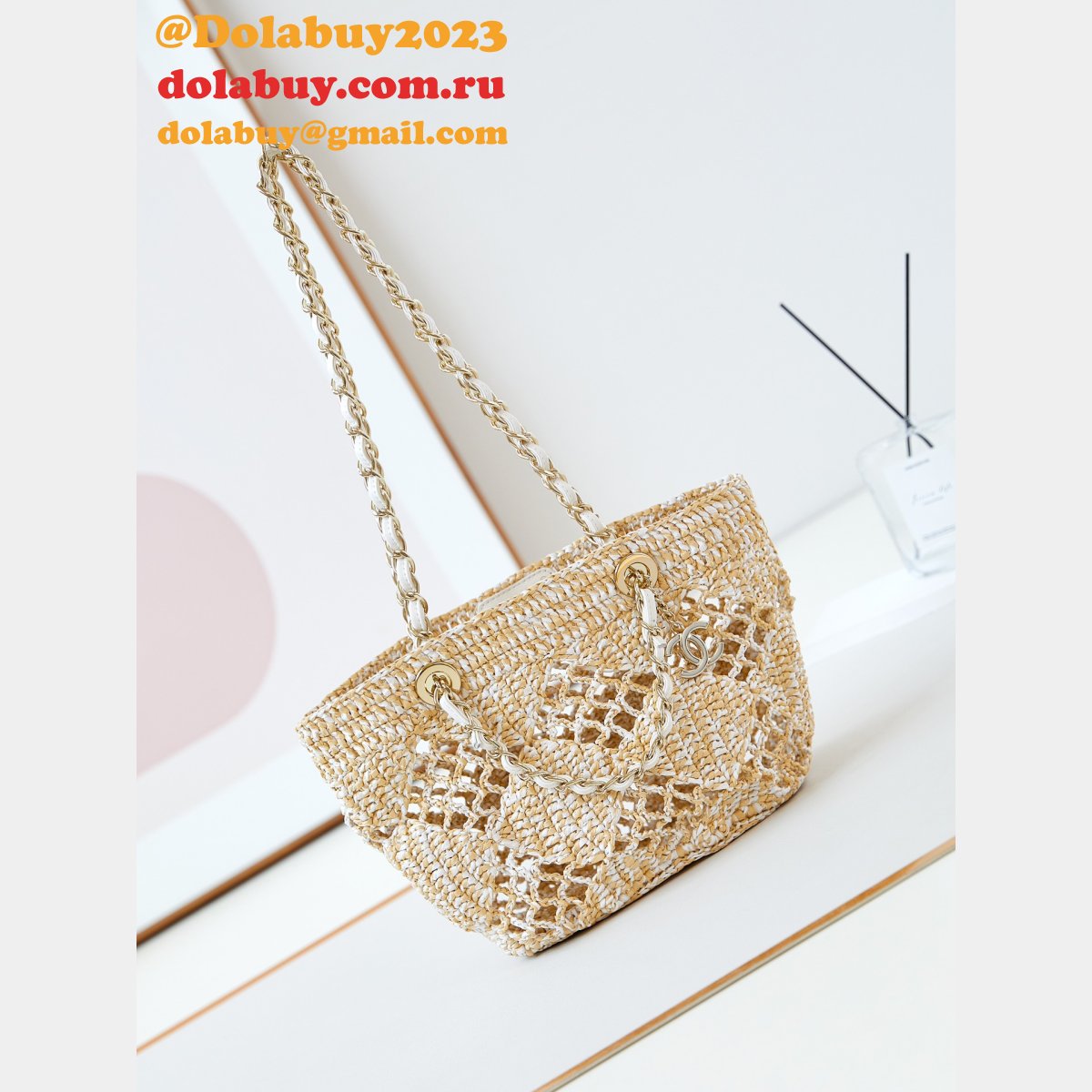 Where Can I Buy Replica Shopping Raffia Effect Braided AS4714 Bag
