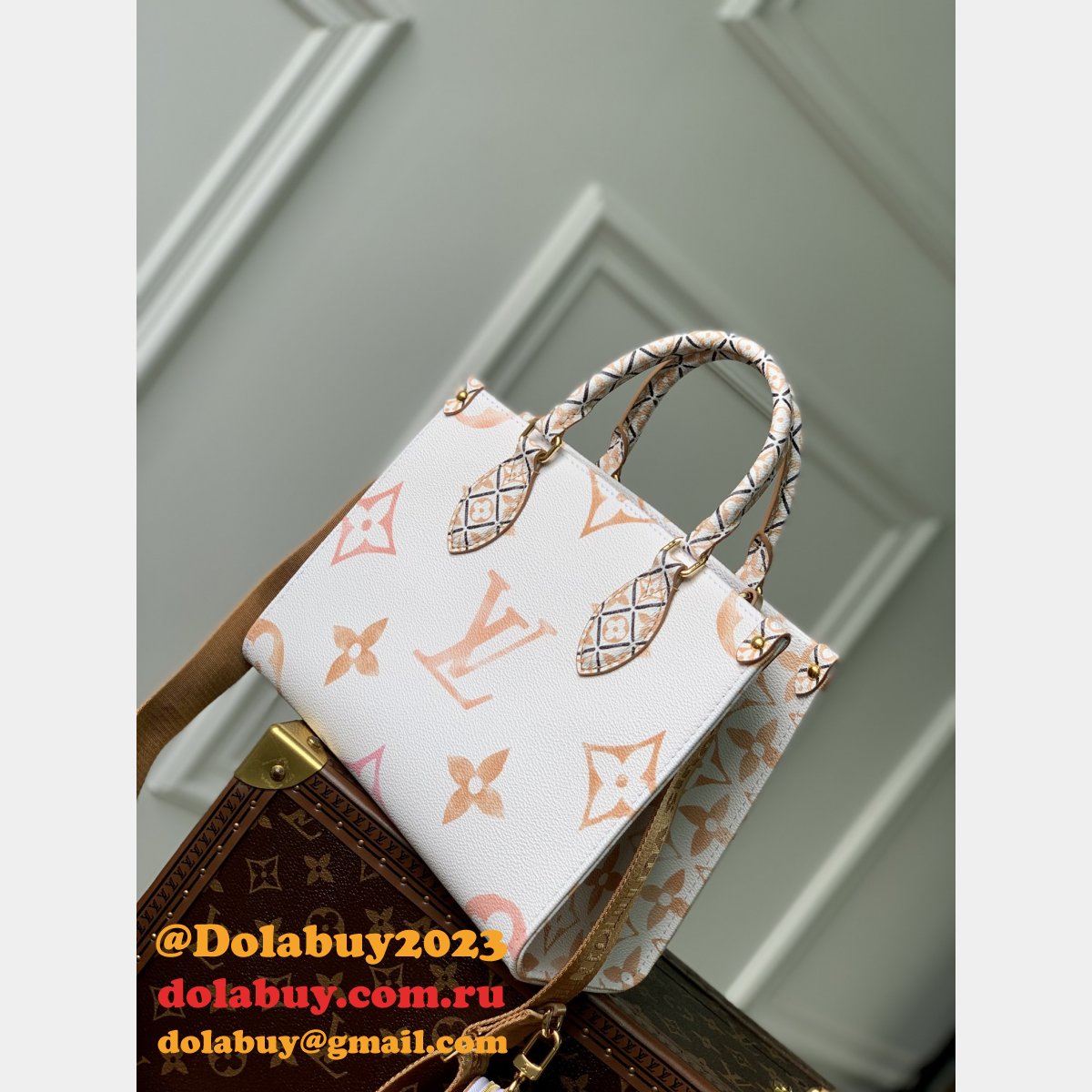 OnTheGo M22976 Monogram Canvas Louis Vuitton 7 Star Bag