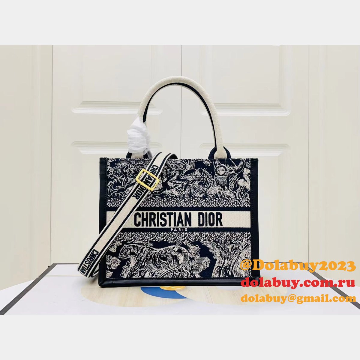 Fashion DIOR BOOK TOTE WITH STRAP NEW Designer