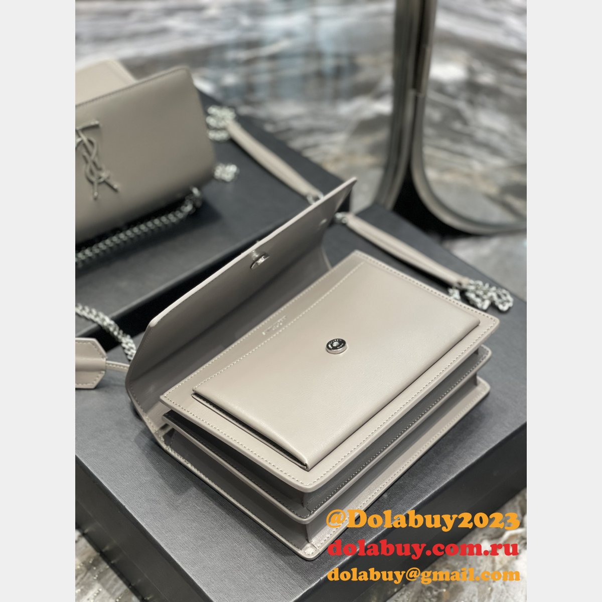 Shop Saint Laurent Sunset Mono Crossbody Bag 22CM 422906