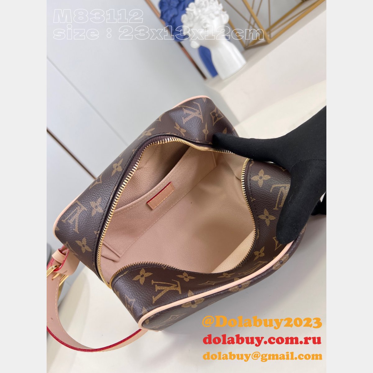 Locker Dopp Kit Monogram M83112 Men Replicas Louis Vuitton Travel