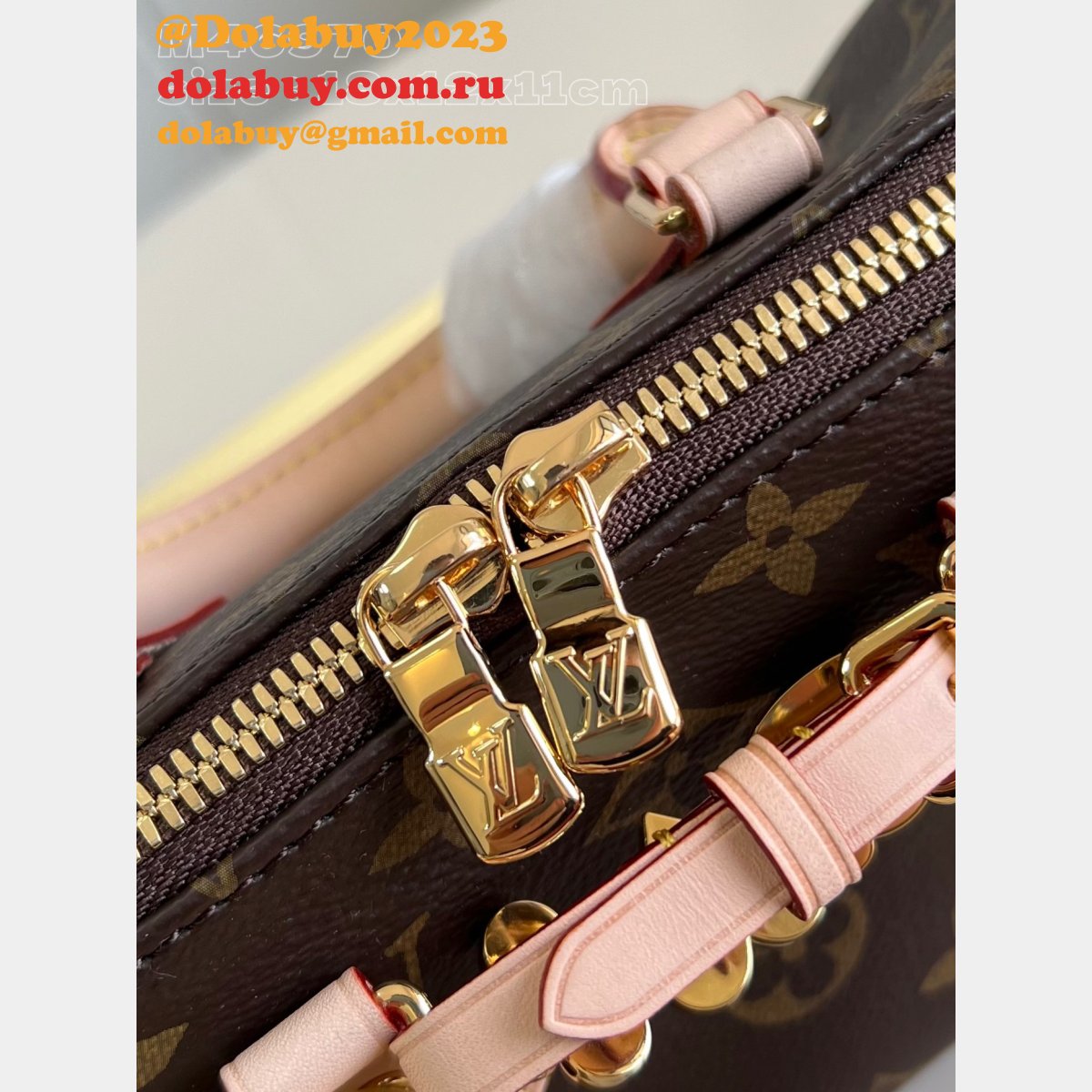 Perfect M46970 Replica LV Speedy Louis Vuitton 7 Star Bag