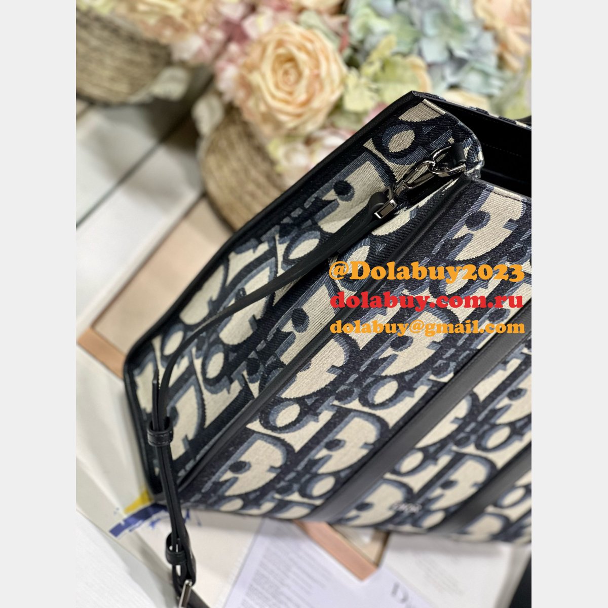 Luxury High Quality Dior EAST-WEST HANDBAG