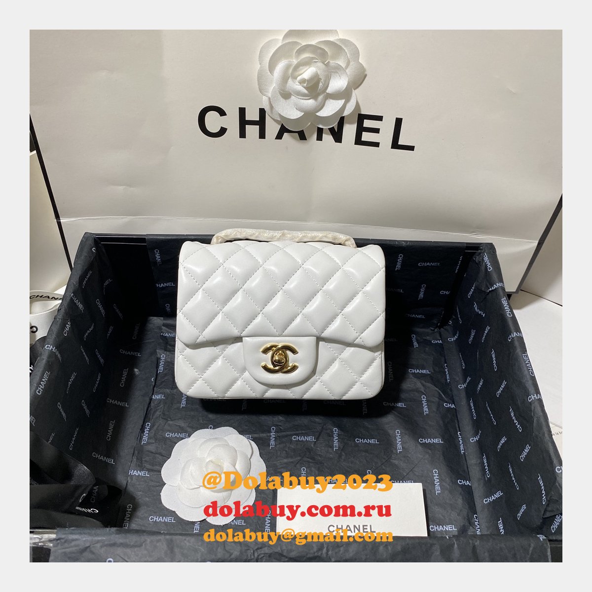 Knockoff CC Lambskin Flap Bag 17cm AS1115