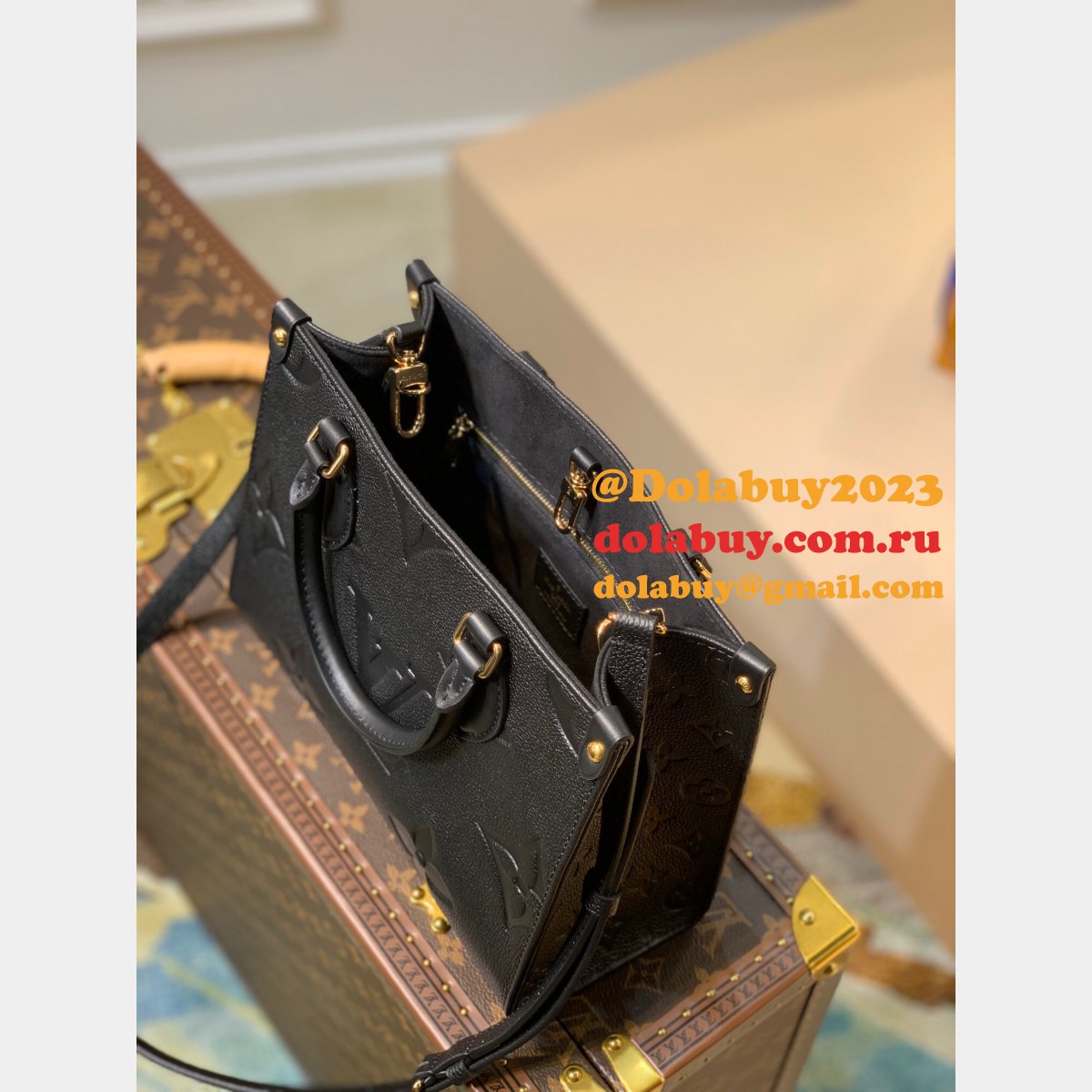 Louis Vuitton Fake M58956 Onthego PM Monogram Bag