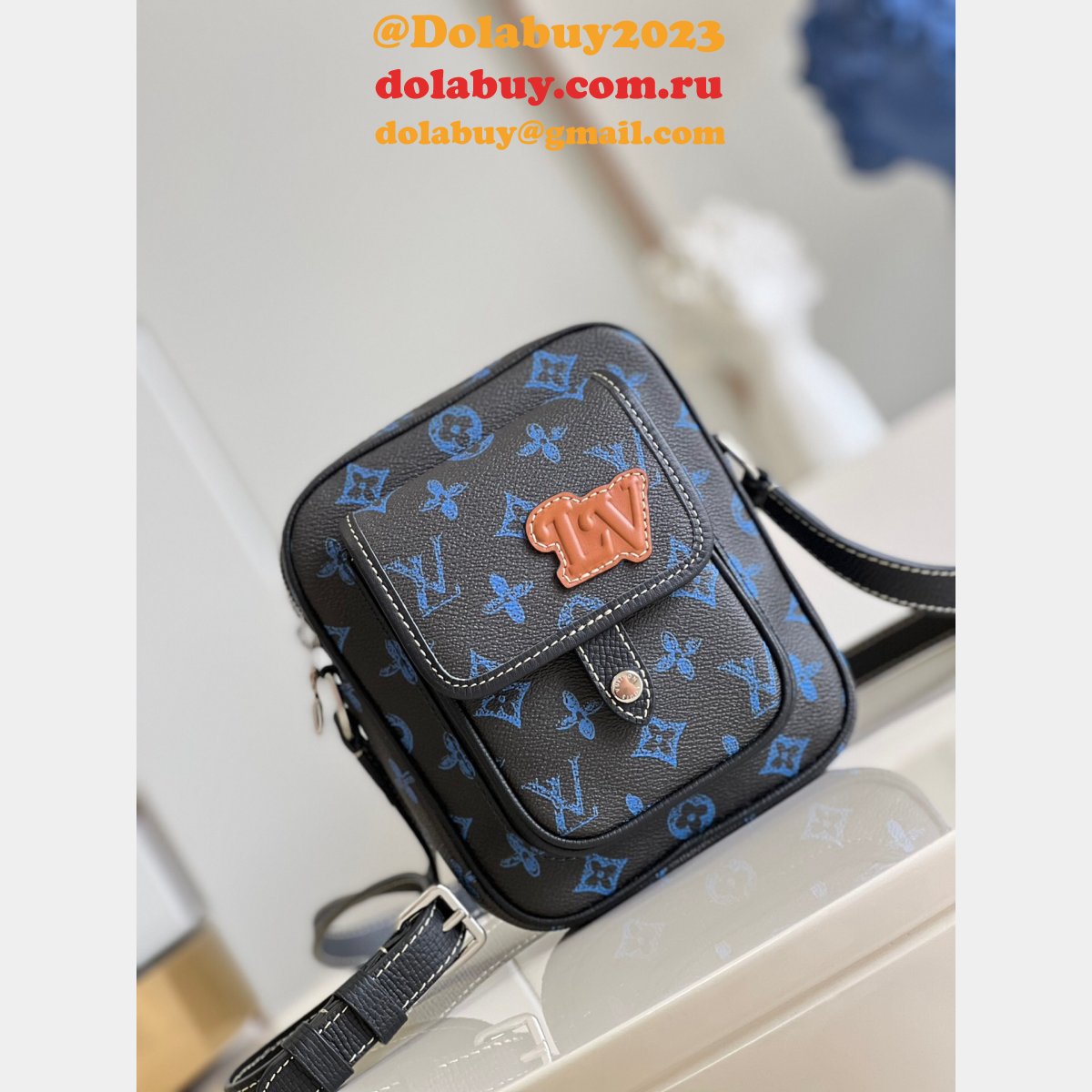 Louis Vuitton Designer Christopher Wearable Wallet Monogram Other M81854