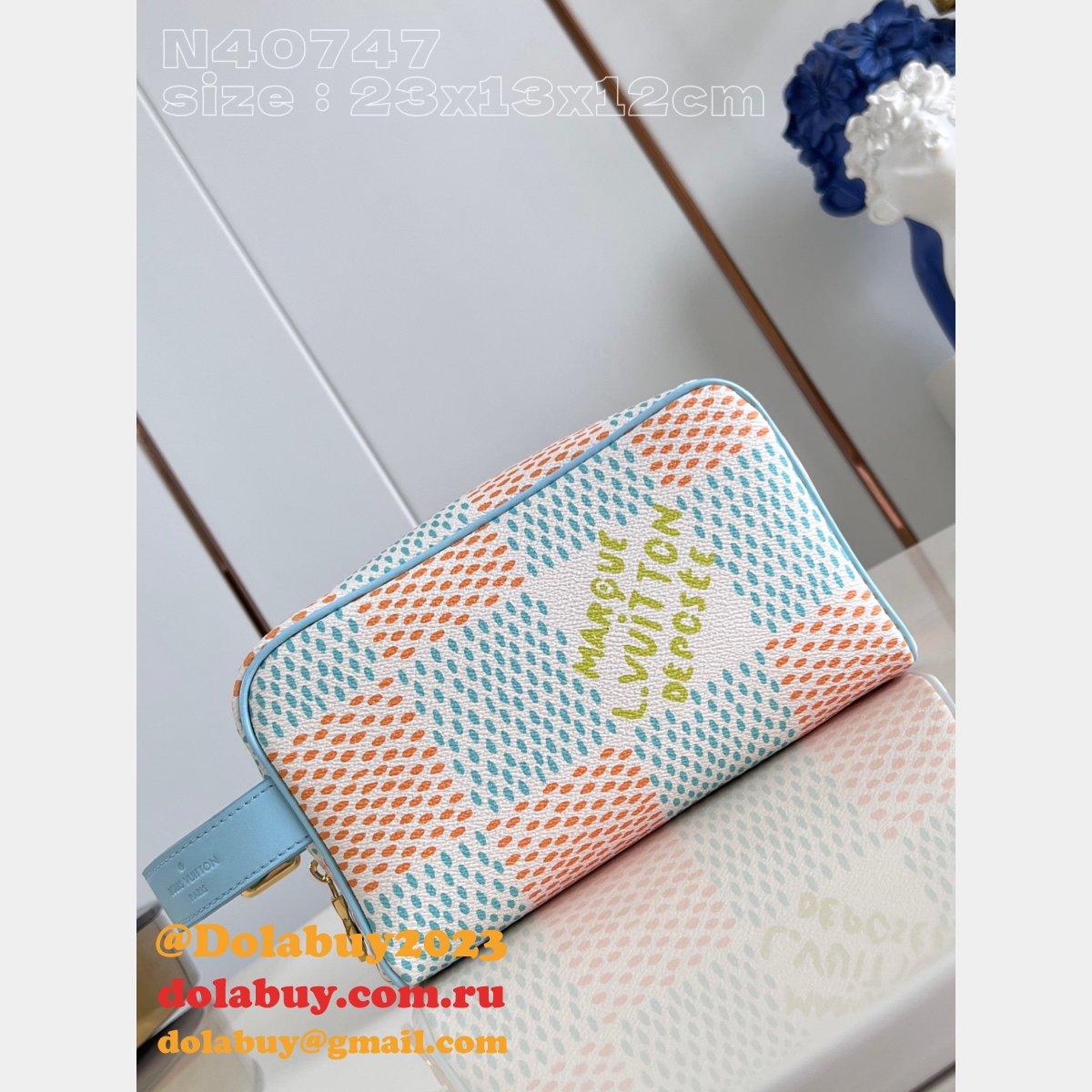 High Top Replicas Locker Dopp Kit N40747 Louis Vuitton Bag