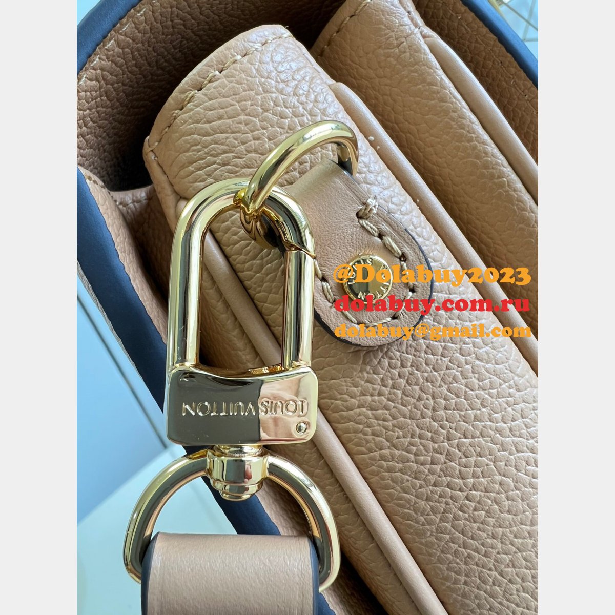 Louis Vuitton Replica M45773 Bicolor Pochette Métis Handbag