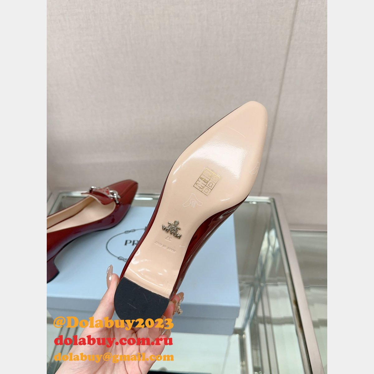 Wholesale Prada CHEAP SALES ONLINE square toe shoes