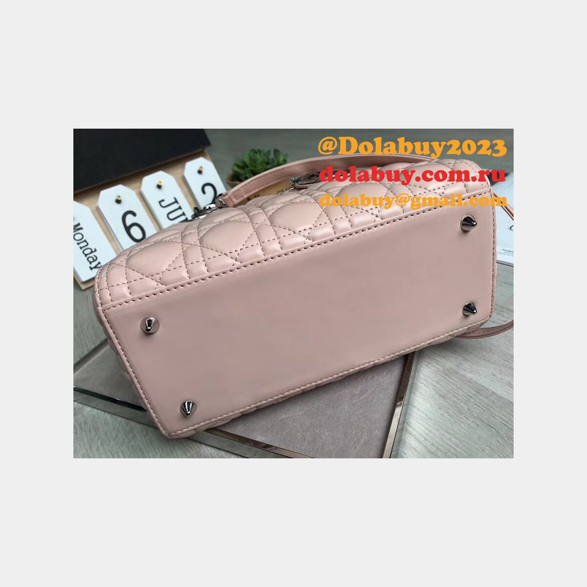 Fashion Christian Dior Lady Dior Top Quality 24CM Fake Bag