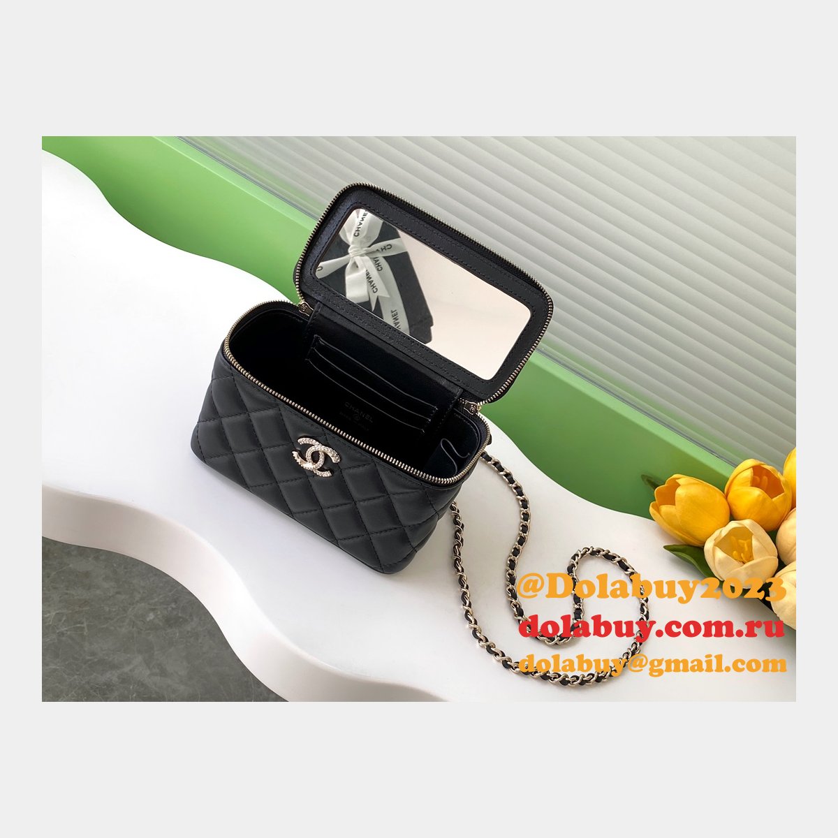 From China Manufacturer Vanity AP4317 Replica Bag
