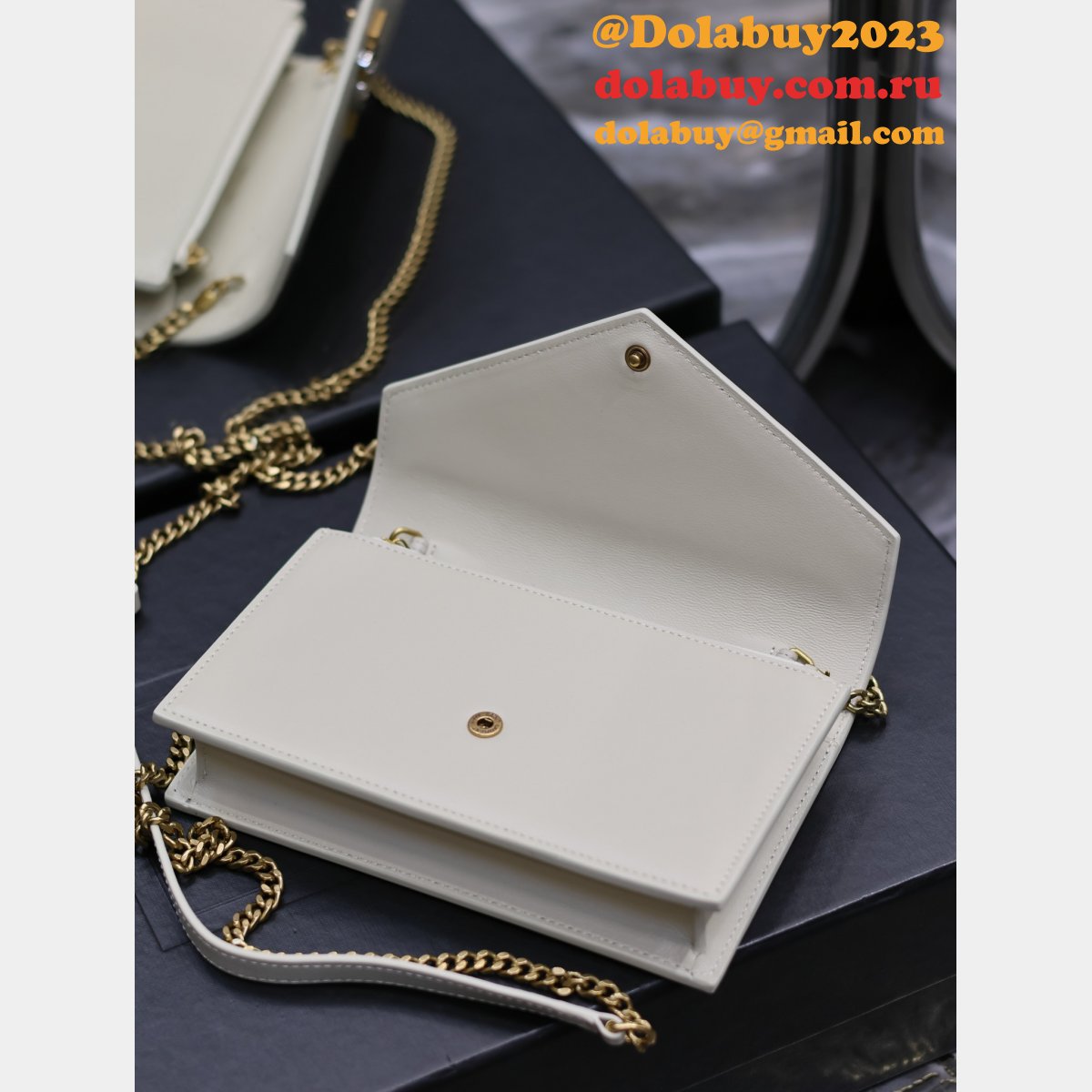 Replica YSL 19cm Fake Saint Laurent WOC Monogram Chain 393953 Bag