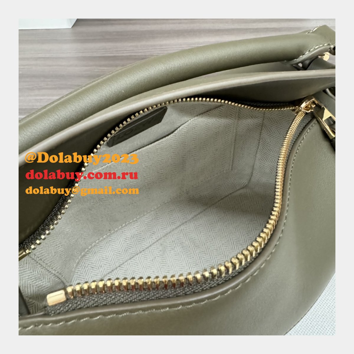 Fashion Small Puzzle Bag In Classic Calfskin 24CM