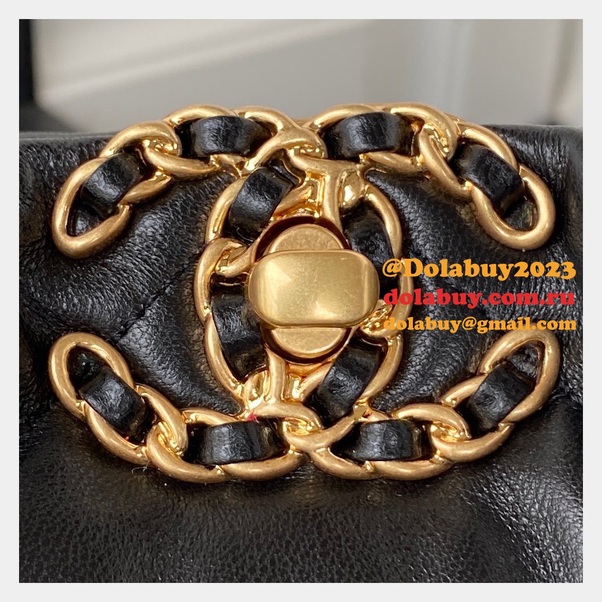 High Quality Replica AS3519 19 Shopping Lambskin Bag