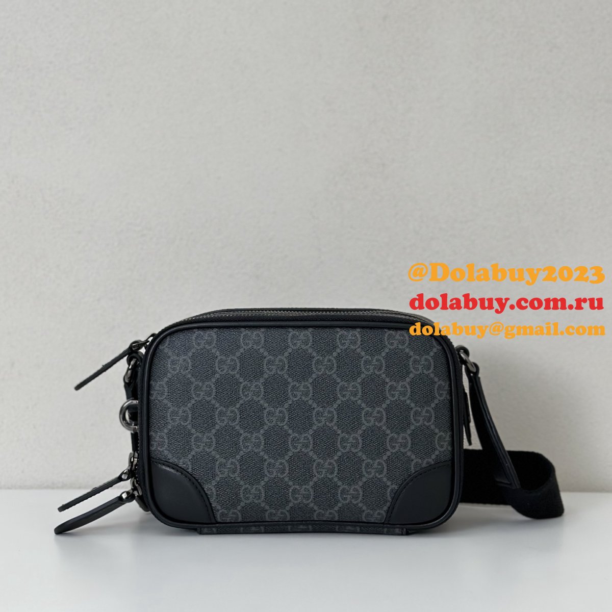 G*u*i gg emblem super mini 821217 designer replica bag