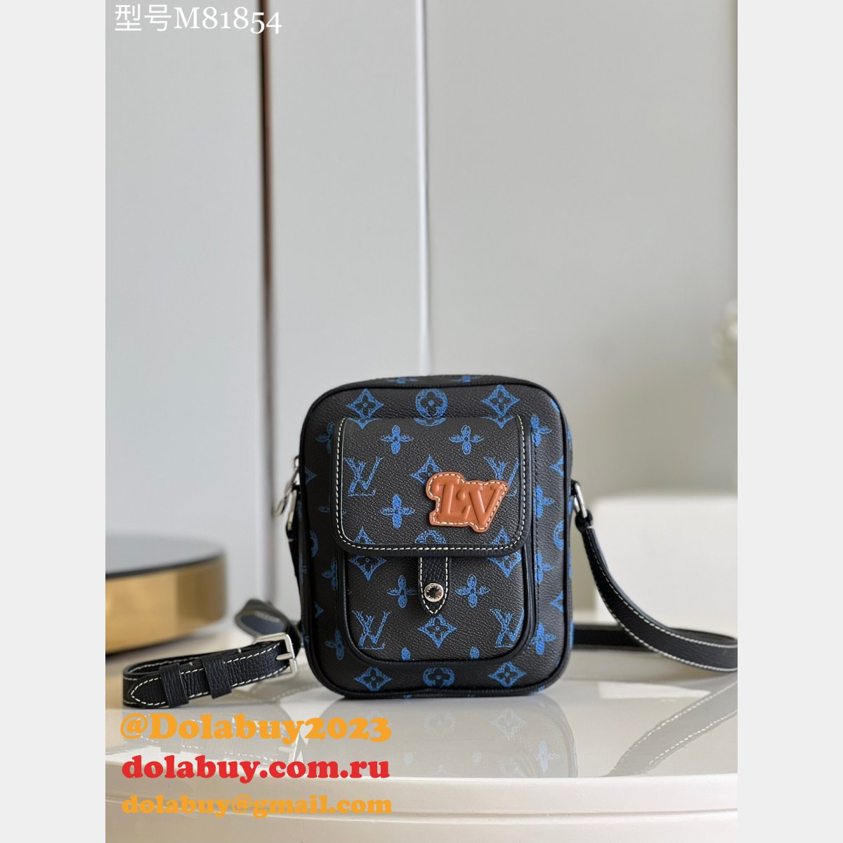 Louis Vuitton Designer Christopher Wearable Wallet Monogram Other M81854