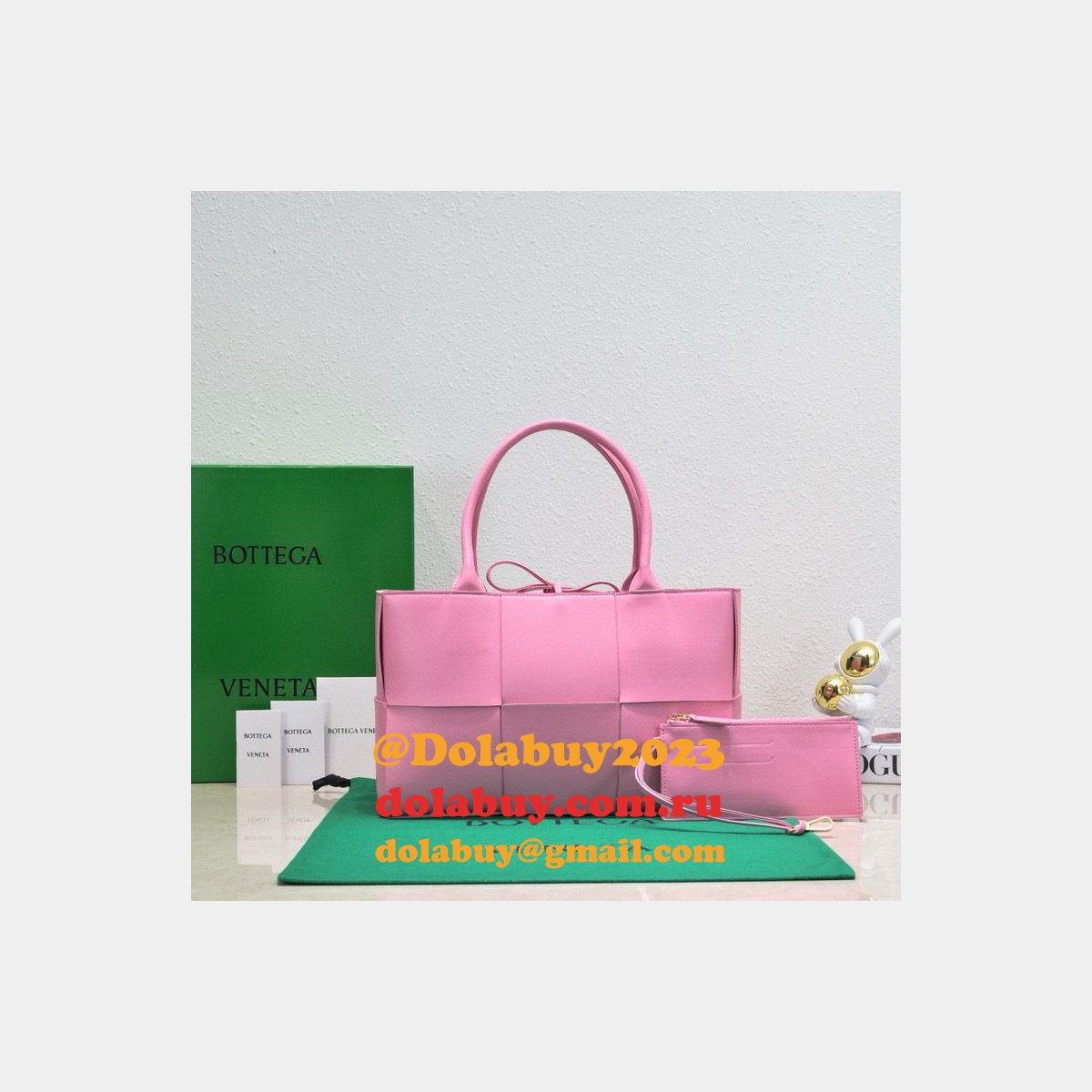 Luxury BOTTEGA VENETA Medium Arco Tote Bag 36CM