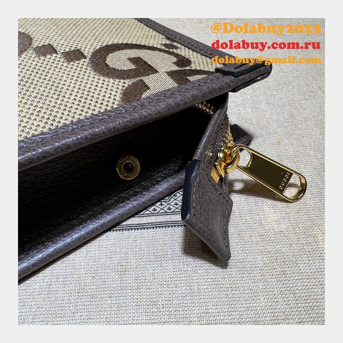 Gucci Replica 699318 Clutches Jumbo GG pouch camel ebony GG canvas