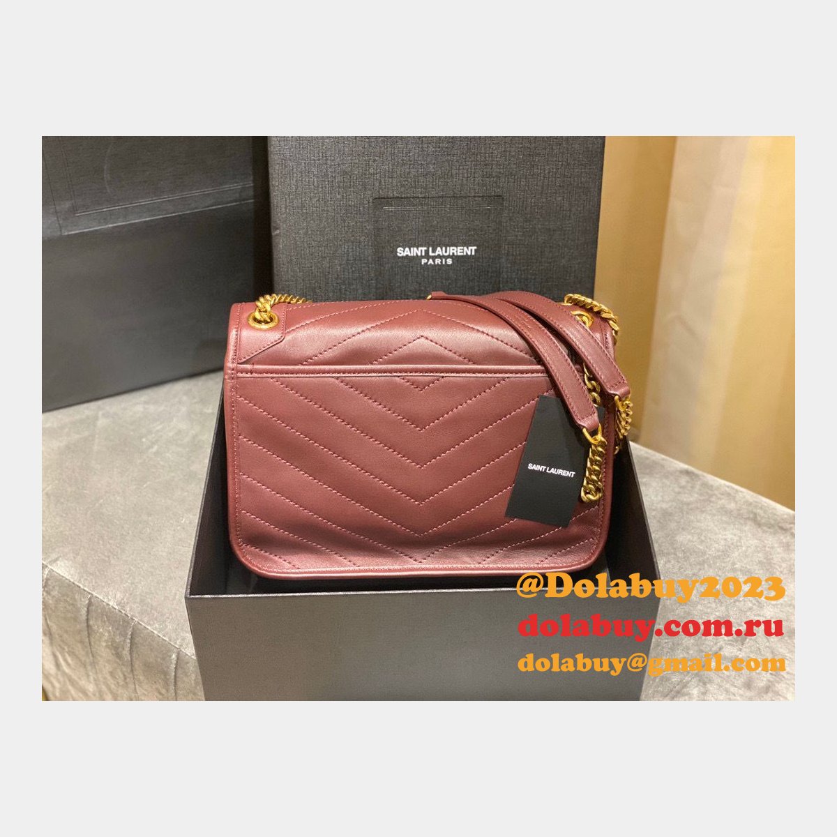 Top YSL Saint Laurent 28CM leather bags
