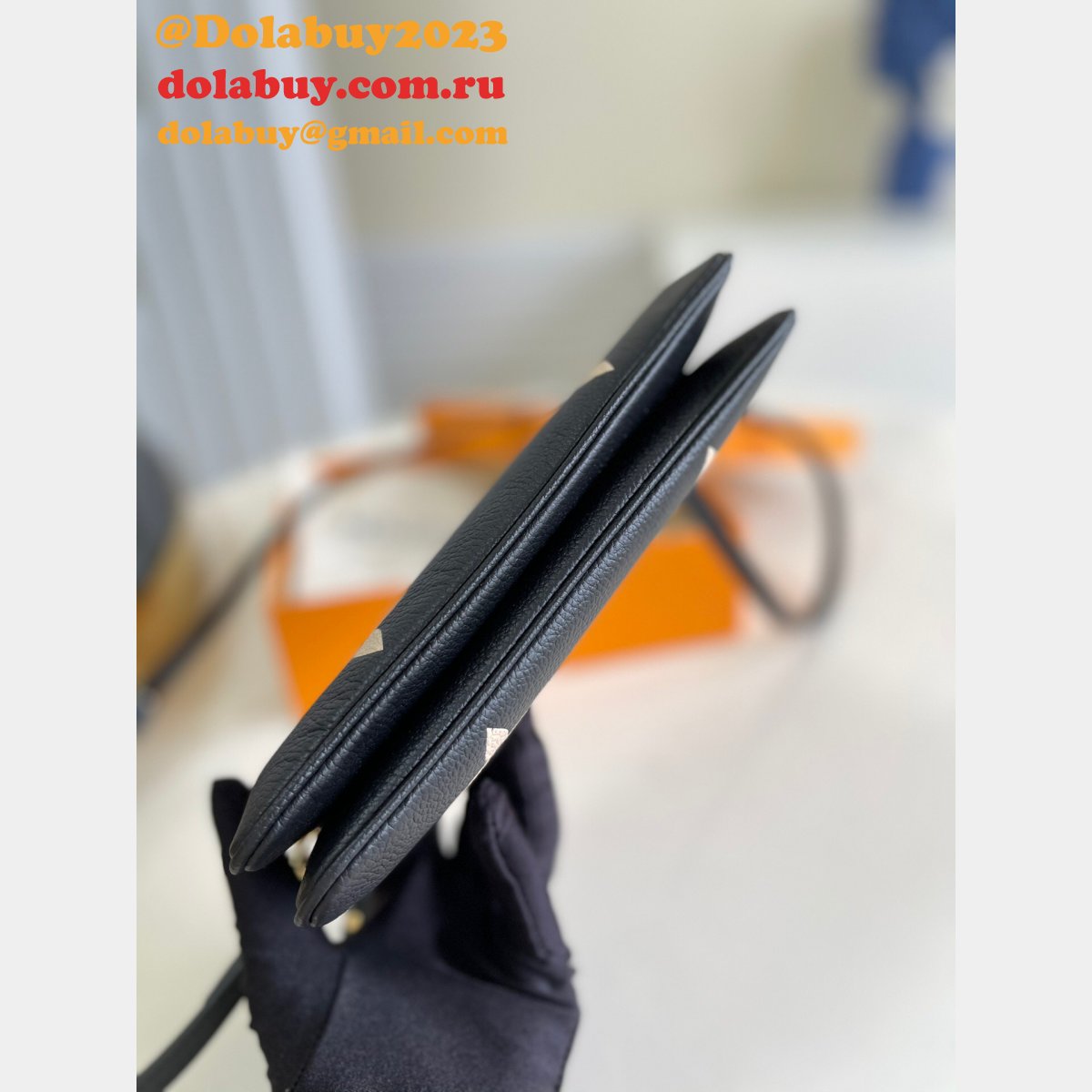 Louis Vuittons Knockoff Double Zip Pochette Monogram M69203 Brown Bag