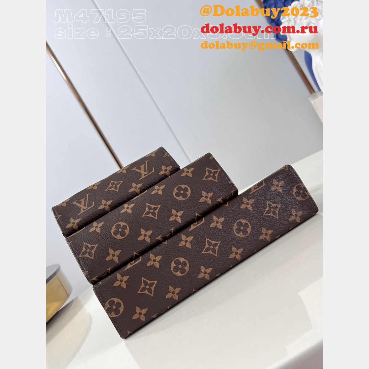 High Quality Trio Toilet Pouch LV M47195 Replica Handbags Online Sale