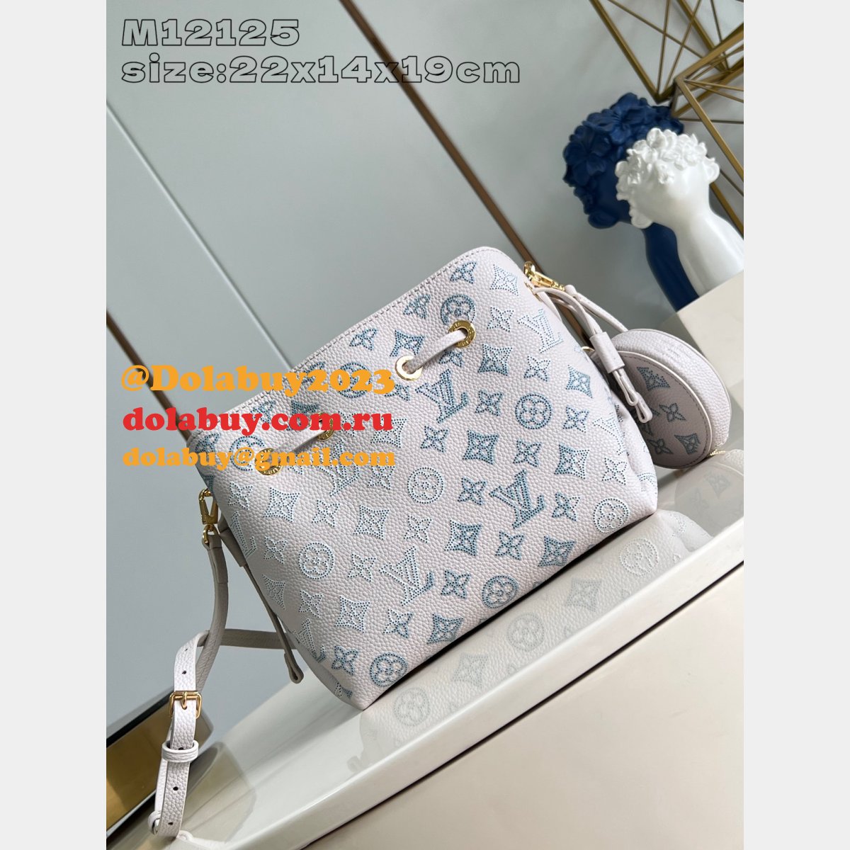 Perfect Louis Vuitton Bella Mahina M12125 Replica Bag