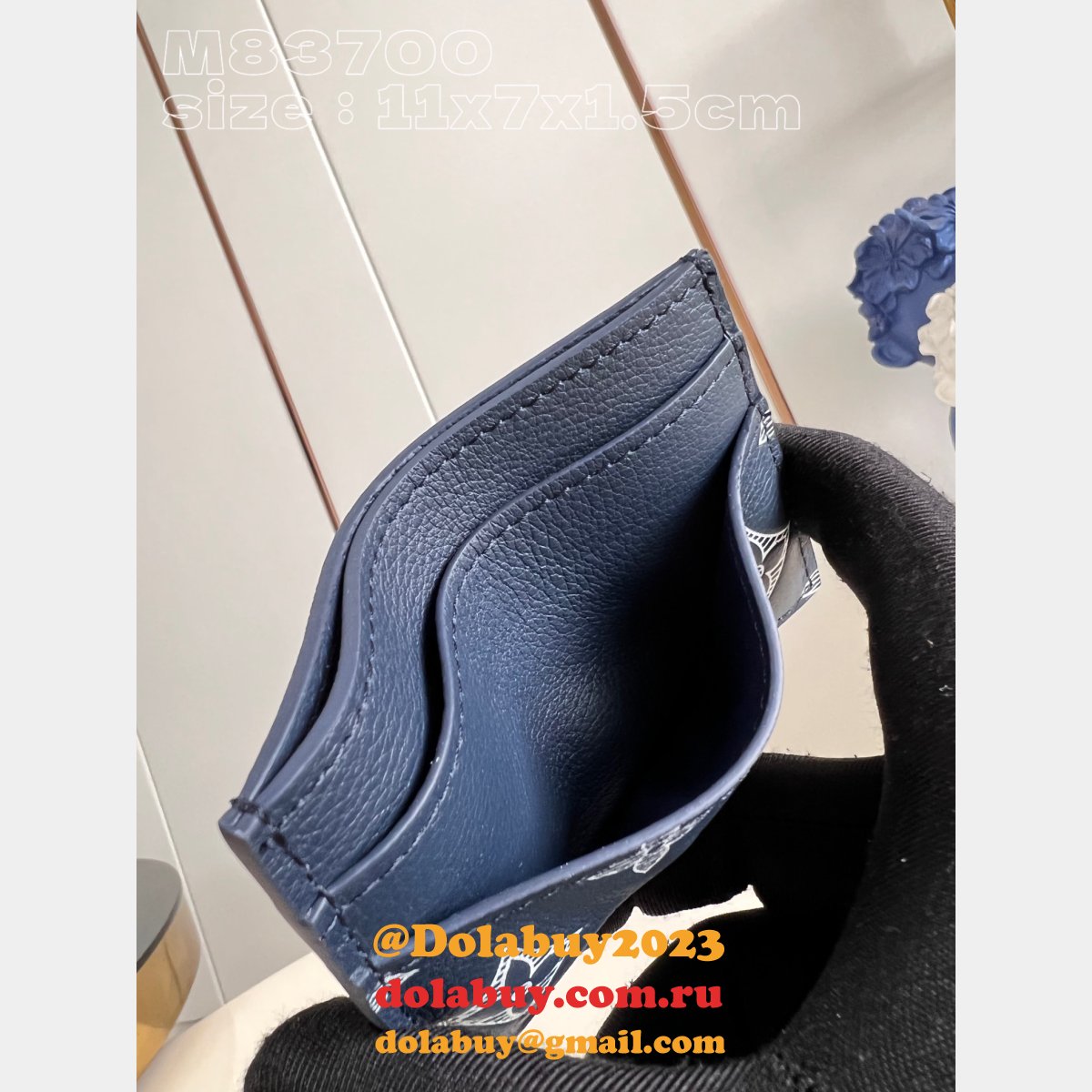 Inspired Brazza Multiple Pocket Organizer Zippy Wallet Vertical LV Bag