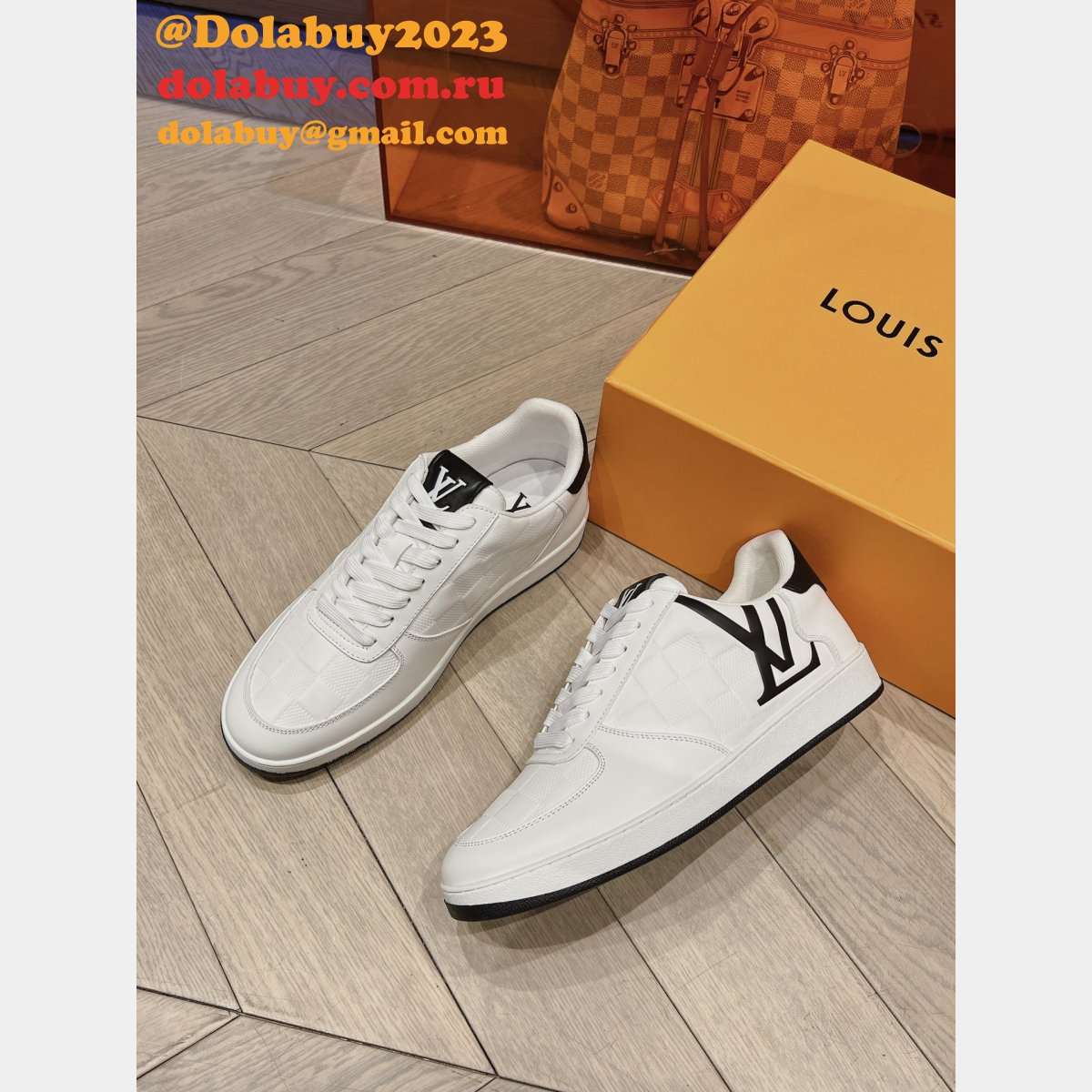 Luxury LOUIS VUITTON Rivoli Sneaker Fashion
