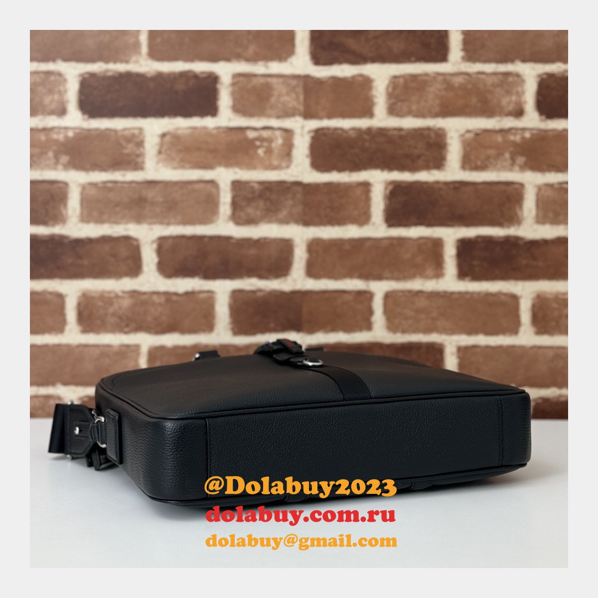 G*u*i copy business mens medium briefcase web black 816757 bag